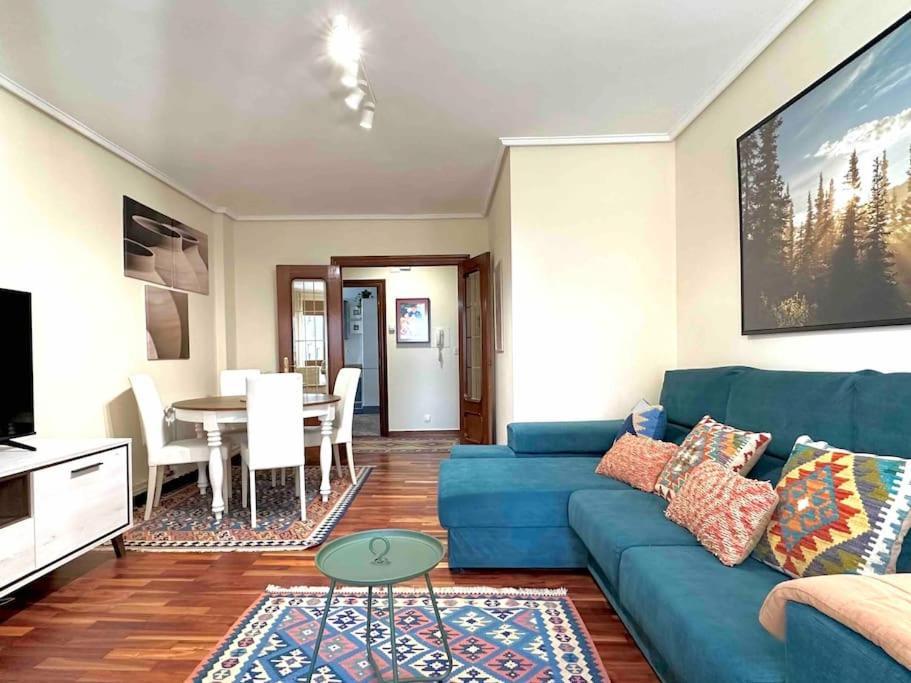 Apartamento En El Casco Antiguo 카스트로우르디알레스 외부 사진
